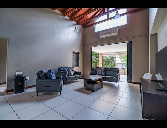 3 BEDROOM HOUSE FOR SALE IN COPPERLEAF ESTATE